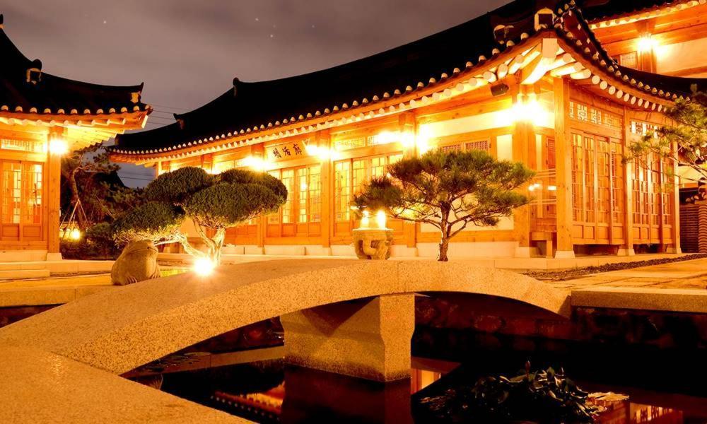 Hwangnamguan Hanok Village Gyeongju Eksteriør bilde